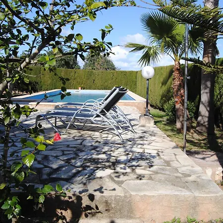 Holiday home Segarut *